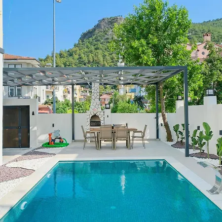 Tatil Evi The B House *