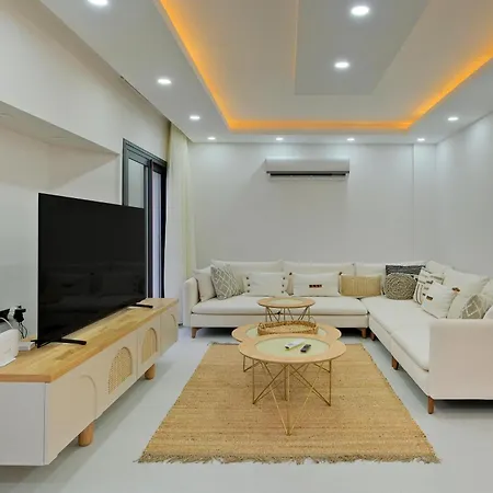 The B House * 费特希耶