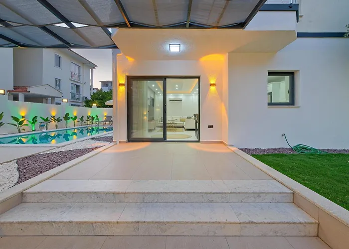 بيت للعطل The B House *