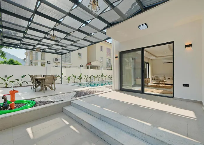 The B House بيت للعطل